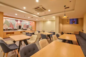 Hanting Hotel Ningbo Tianyi Square New Branch - Image 2