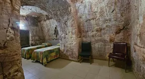 Radeka Downunder Underground Motel - Image 2