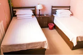 Hongyang Hotel - Image 5