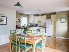 Ballycanal Self Catering Cottages - Image 5