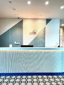 Nice Hotel - Image 4