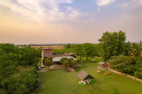 Peacocks & Partridges by StayVista - 3BHK Villa with Home Theatre & Sauna - Image 3