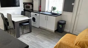 Accrington Three Bed - Image 2