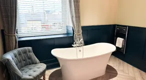 Harbour Way Cottage by Coast & Country Stays - Image 3