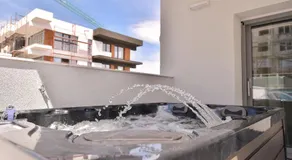 WAVE 3 Promenada Apartments - Image 3