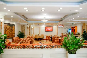 A25 Signature Hotel - Image 5