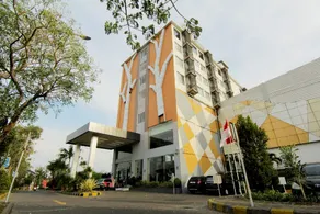 The Sun Hotel Madiun - Image 4