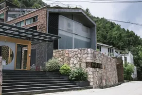 Shoudan Hotel - Image 5