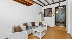 Habitaciones privadas cerca de la playa y aeropuerto en casa compartida con otros huéspedes - Image 4