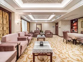 Ganzhou Hotel - Image 4