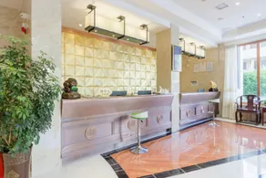 Golden Nest Hotel - Image 2