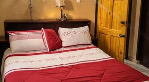 Rest n Relaxation Guest house - Image 4