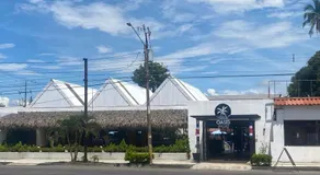 Hotel Oasis Beach Club - Image 2