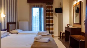 Hotel Zeus - Image 2