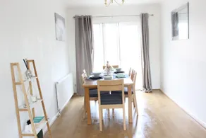Private & Comfortable 2 Bedroom Home away from Home - Image 3