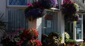 Sunnyside Hotel - Image 4