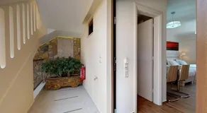 Valentinos House - Image 5