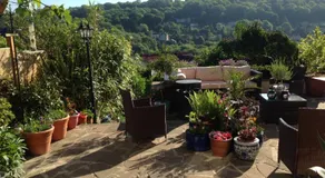 Highview Bed and Breakfast - Image 4