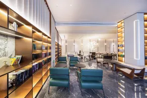 Atour Hotel Yangchun Lake Wuhan High Speed Rail Station - Image 3