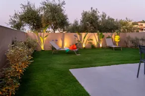 Mystrali 1BD Modern Apt with Private Garden - Image 4