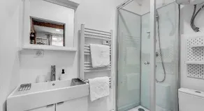 Getaway For 2 Beautiful Studio Near The Garonne - Image 5