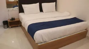 Hotel Lakhdatar - Image 2