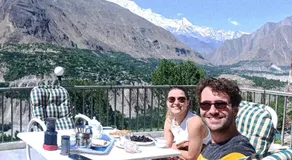 Hunza Lounge - Image 5