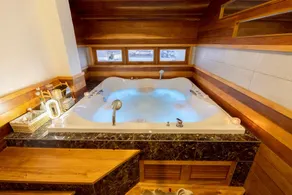 Metro Hotel & Spa - Image 5