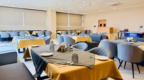 Kreston Heights Hotels Bhopal - Image 3