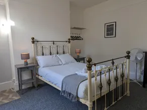Dover Town Rooms - Image 3