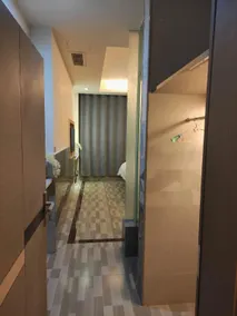 Chalu Hotel - Image 3