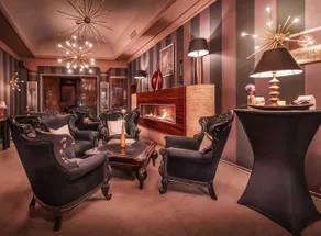 Hotel Capital with private wellness - Image 2