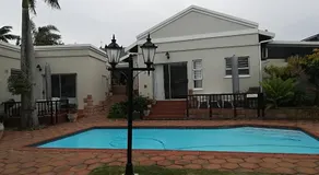Ocean Hideaway Bed and Breakfast - Image 5