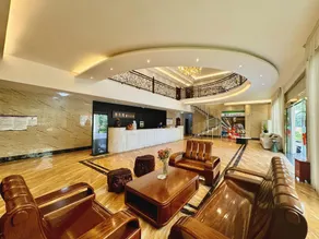 Zhaotong Banyuewan Holiday Hotel (Shaonvping Tourist Resort Branch) - Image 4