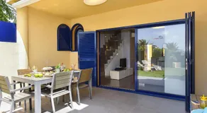 Maison de vacances entièrement équipée avec barbecue, jardin et terrasse | Vue montagne | Proche de la plage | Adaptée au travail à distance - Image 4