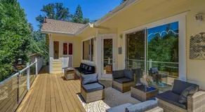 Yosemite-bound, Fun at the lake, Spacious & stylish 6 Bdr home with game room - Image 3