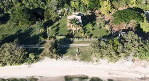 Little Bay Beach House - Image 3