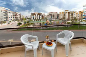 Flamingo Residence - Image 5