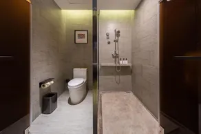 Atour Hotel Zhongshan North Station V-PARK Plaza - Image 4