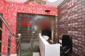 OYO Hotel Galaxy - Image 3