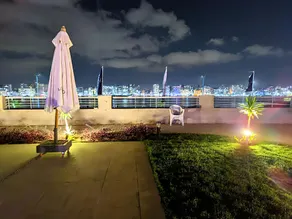 Long Island Resort - E31- Family only - Image 3
