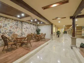 Sweetland Hotel - Image 5