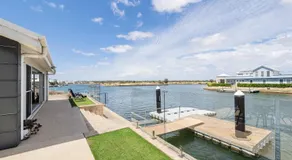 Pontoon Paradise - Waterfront Serenity in Geographe - Image 5