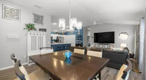 Luxe 2BR in The Villages, Mins to Eastport Town Square With Patio and Kingbed - Image 4