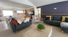 Perfect Location - Image 2