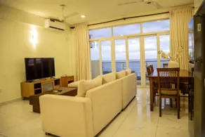 Joy holiday inn luxury apartment - Image 5