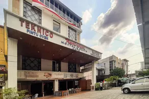 Urbanview Remington Hotel Palembang By RedDoorz - Image 5