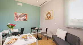 SKYLINE VIEW SUITES-Nue Suites - Image 3