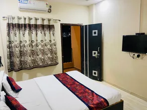 Hotel MeghMalhar Lodging - Image 4