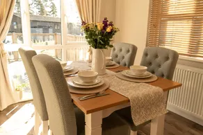 Hollicarrs - Cherry Blossom Lodge - Image 4